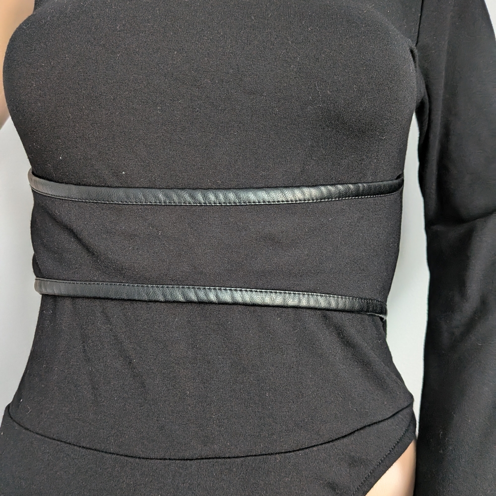 Maniere De Voir Black Asymmetrical Bodysuit - Picture 6 of 10